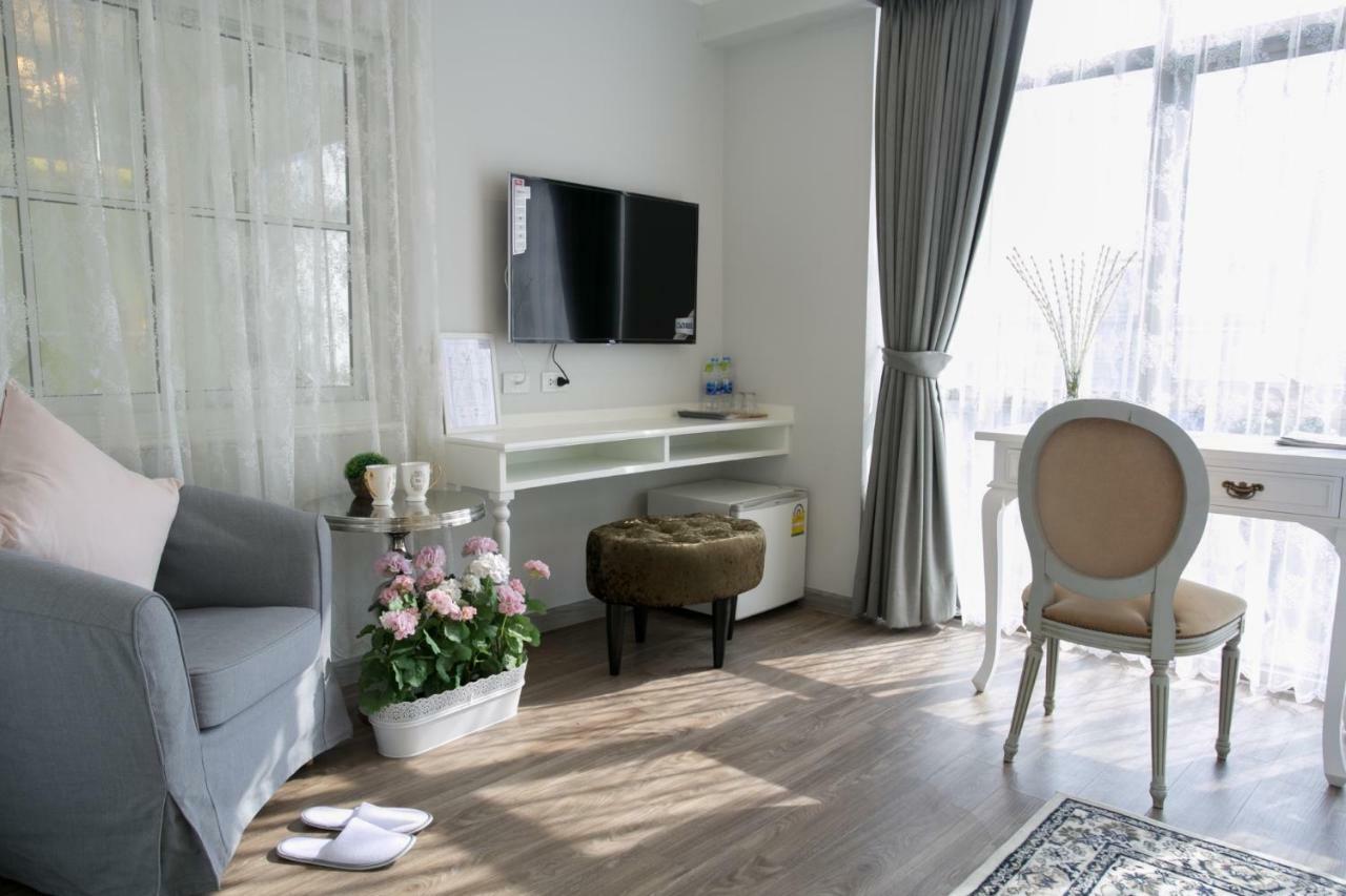 Mali @Silom Boutique Hotel 방콕 외부 사진